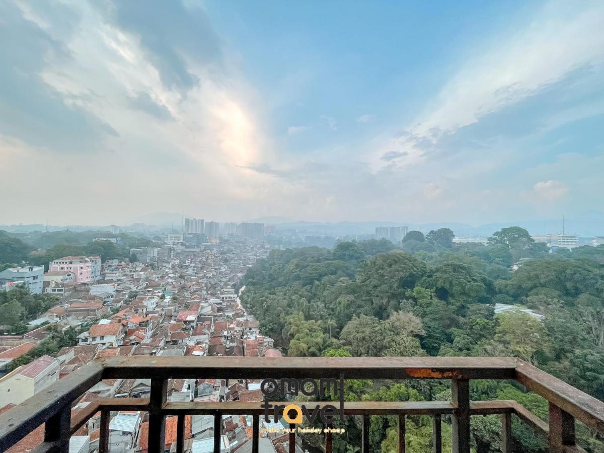 The Jarrdin Apartment By Omami Bandung Bagian luar foto